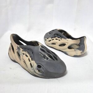Adidas Yeezy Foam Runner MXT Moon Grey Mens Size 8 Marbled Slip On Clog